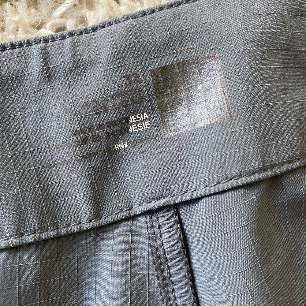 Men’s 5.11 Shorts - Picture 6 of 6